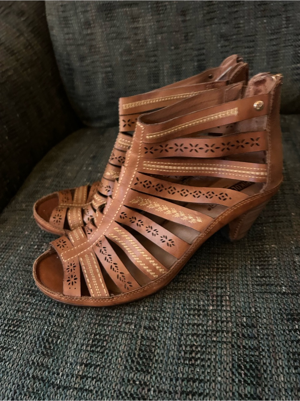 Pikolinos Women’s Brown Strappy Cutout Heel Sandals 39 8.5